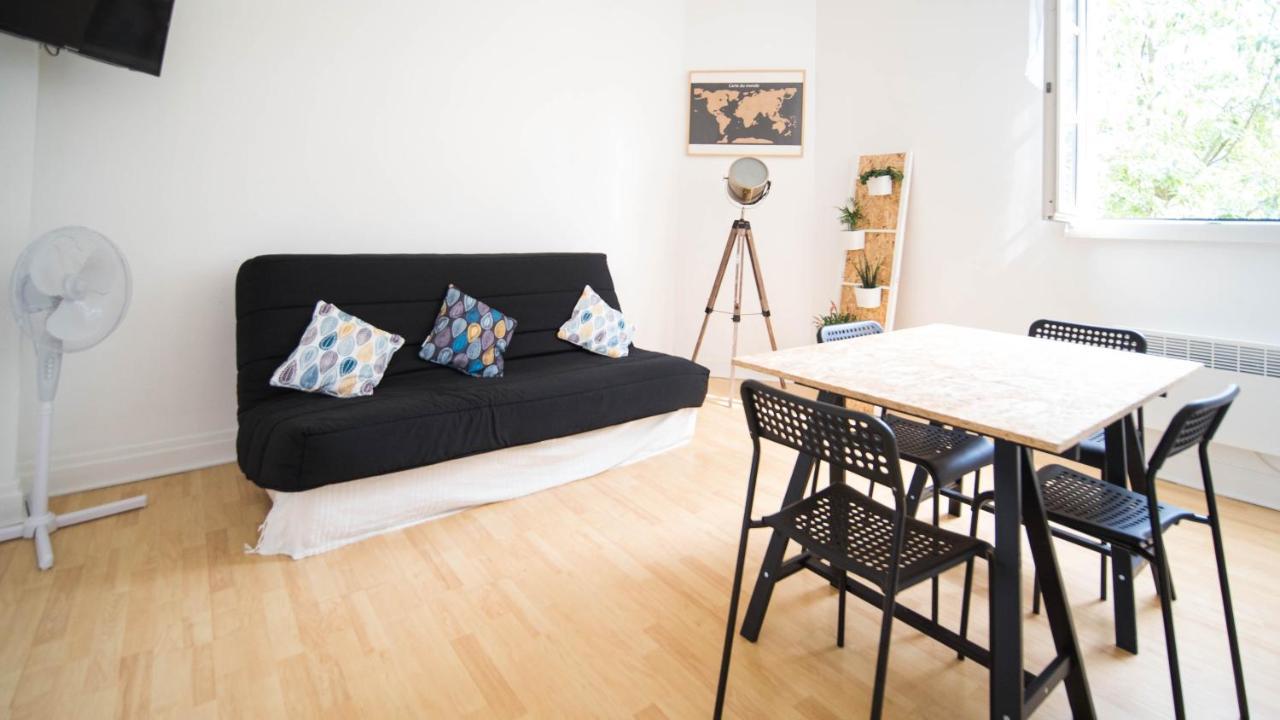 Appartement Au Centre De La Cite Des Sacres 랭스 외부 사진